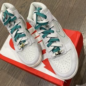 Nike Dunk HI SE (GS)